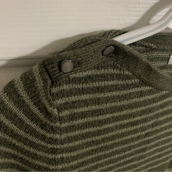 REITMANS Green Striped Sweater Sz-XS - Picture 4 of 7